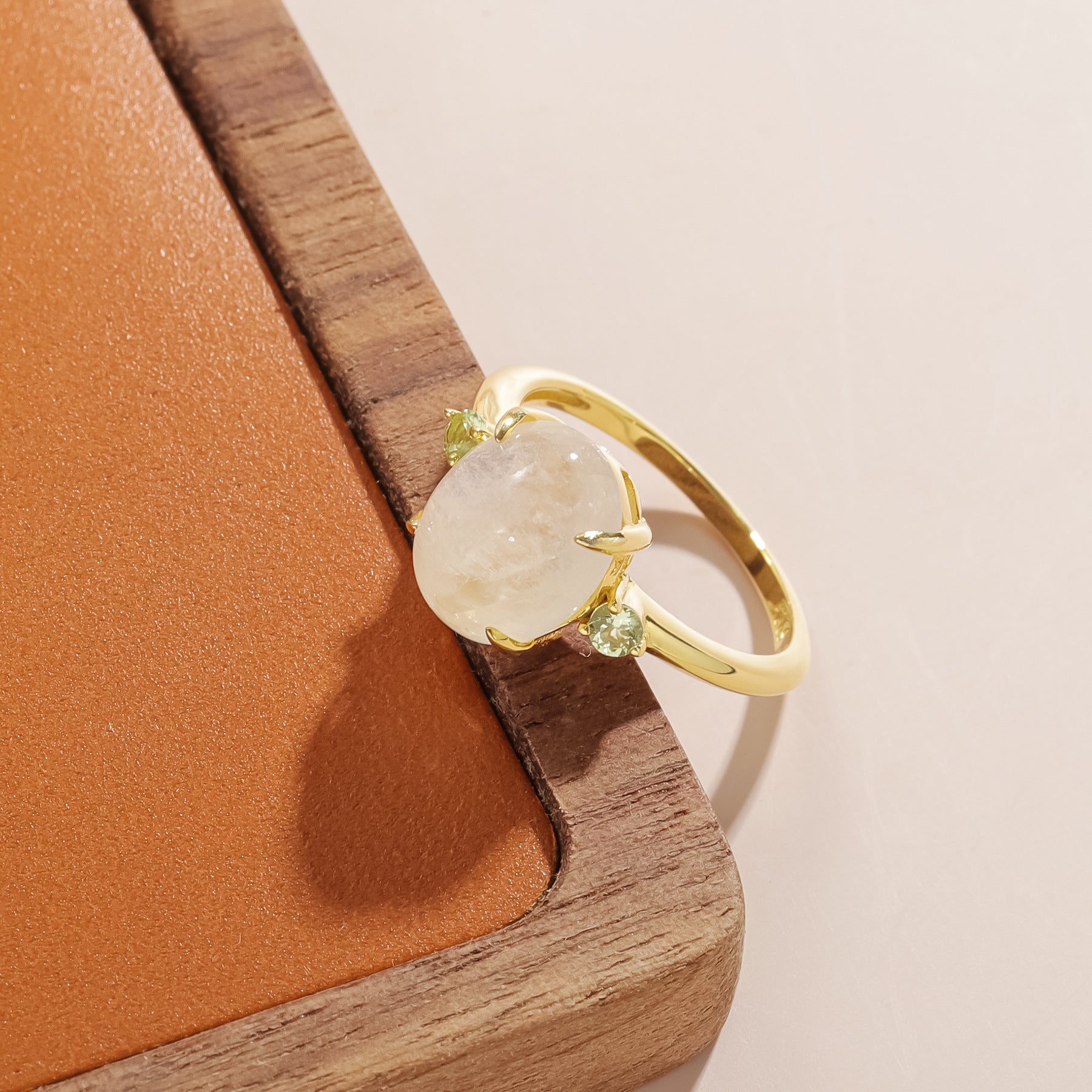 3.5ct Oval Moonstone Ring, Natural Cream Blue Moonstone Solitaire in 925 Sterling Silver