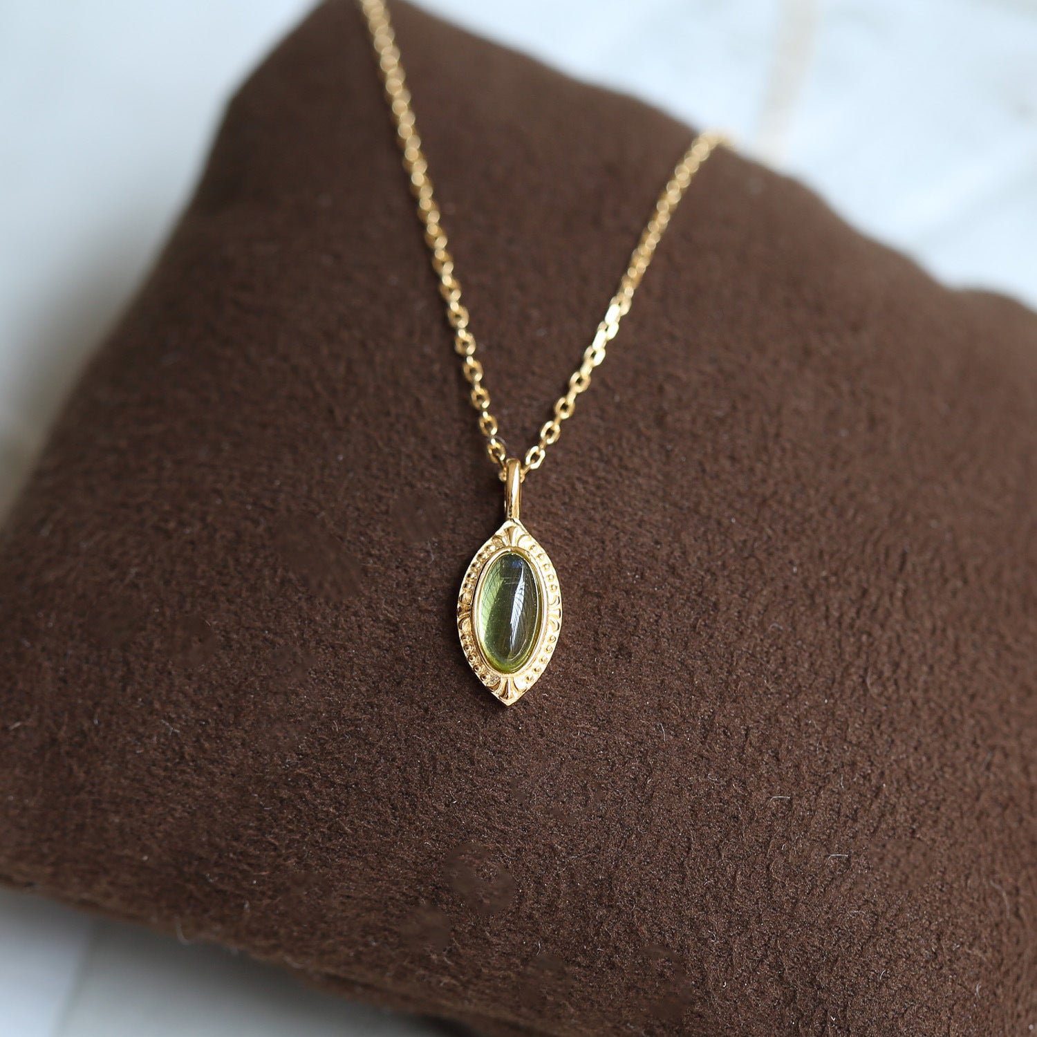 Green Natural Oval Peridot Pendant Necklace August Birthstone Jewelry · Gift For Wife Necklace