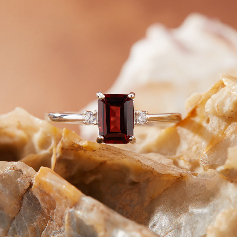 Natural Peridot Ring 14K White Gold Vermeil, August Birthstone Gold Ring, Engagement Ring, Promise Ring, Anniversary Gift, Birthday gift for her