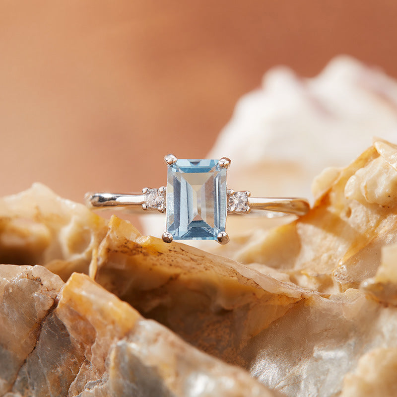 Natural Peridot Ring 14K White Gold Vermeil, August Birthstone Gold Ring, Engagement Ring, Promise Ring, Anniversary Gift, Birthday gift for her