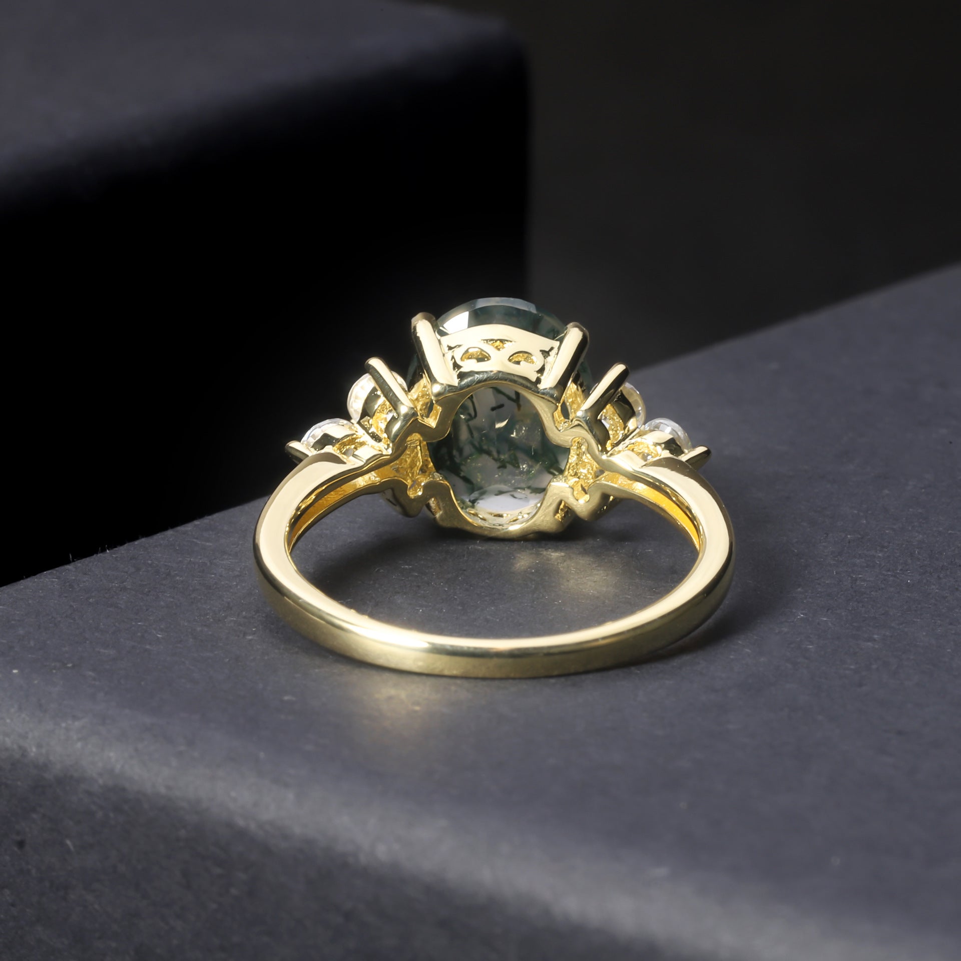 Oval Moss Agate Engagement Ring Vintage-Inspired Solitaire Promise Ring Anniversary Gift