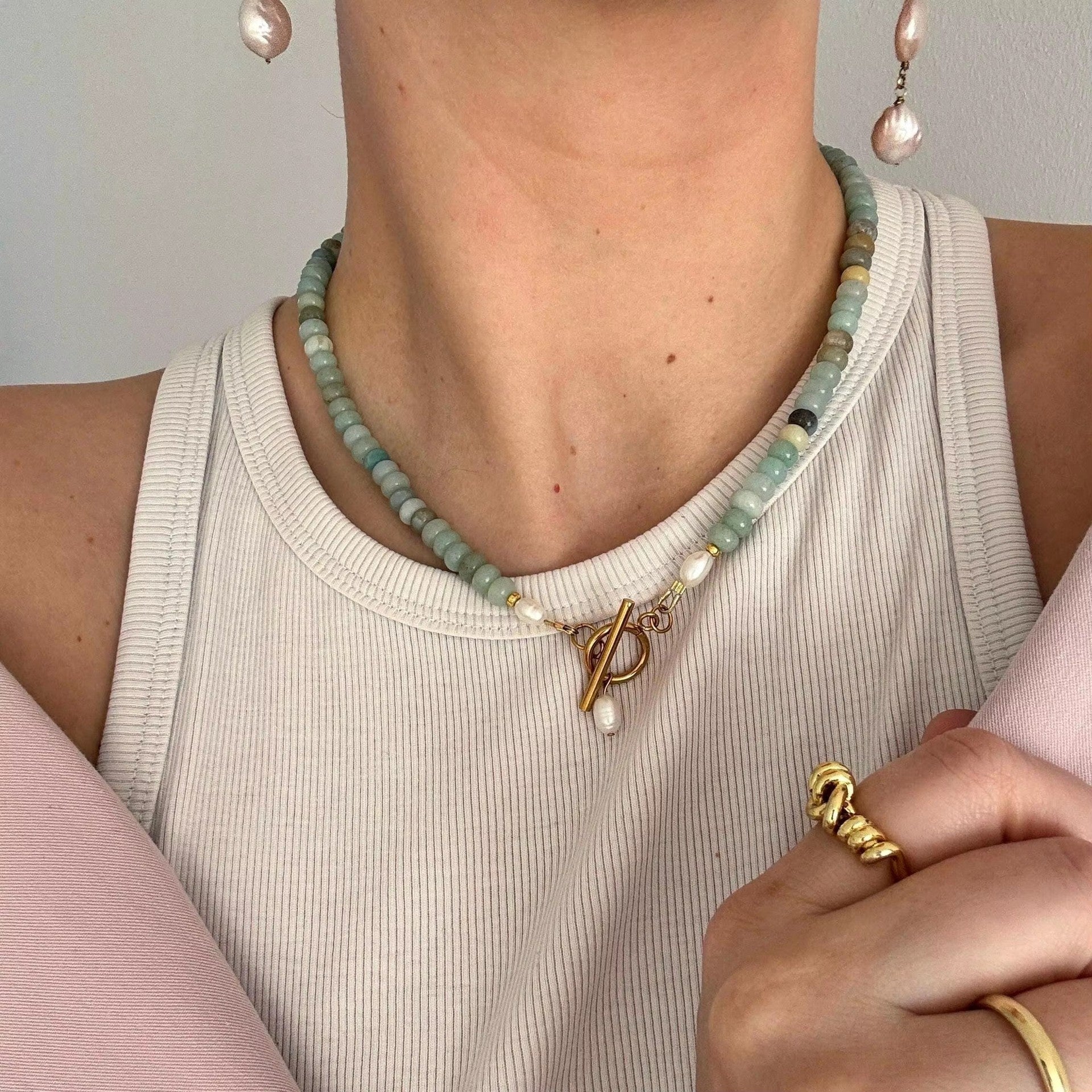 Natural Stone Necklace Beaded Choker Toggle Necklace Single Pearl Necklace