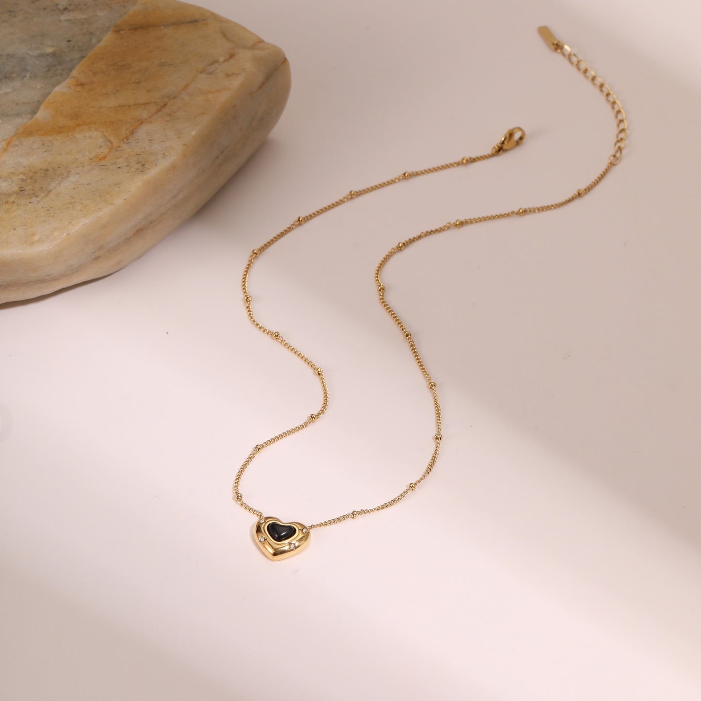 Love Heart-shaped Natural Stone Pendant Titanium Steel Necklace