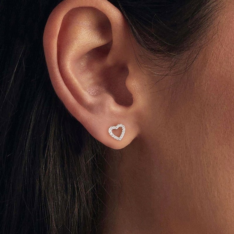 Heart Moissanite Earrings 925 Sterling Silver Platinum-plated Stud