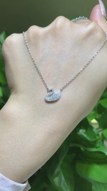 swan pendant necklace