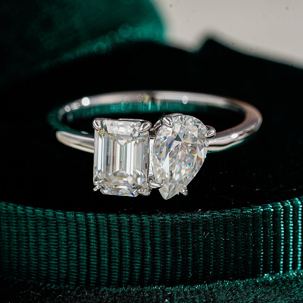 Toi Et Moi Ring: Emerald & Pear Moissanite | 2-4 CTW Engagement Ring